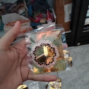 Bross Permata Blackwhite Bunga