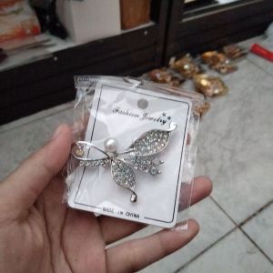 Bross Mutiara Kupu