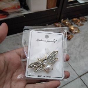 Bross Permata Lebah 