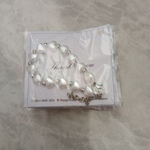 Gelang Mote Love