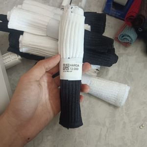 Ciput Reidana Hitam Putih