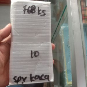 F 68 KS ( spy kaca)
