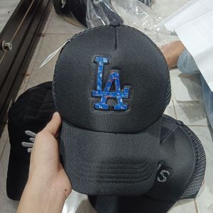 Topi Trucker