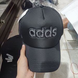 Topi Trucker