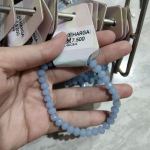 gelang mutiara biru