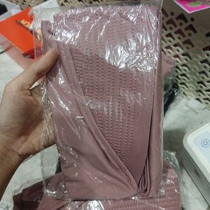 Ikmal Hijab Sport/Dove