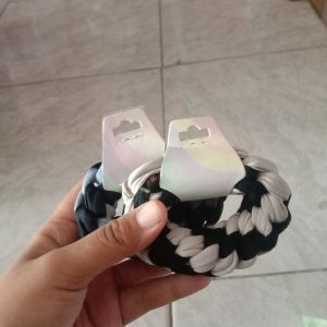 Ikat Rambut 