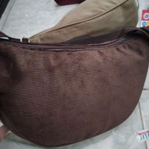 tas selempang 