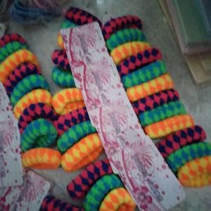 ikat rambut 