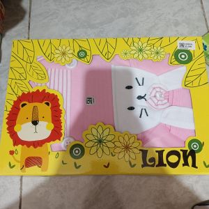 Set Baju Bayi Lion