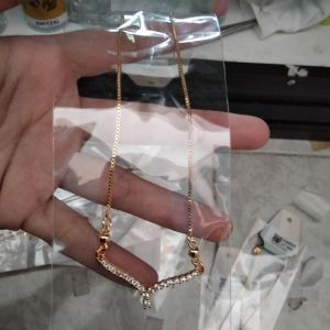 kalung titanium 