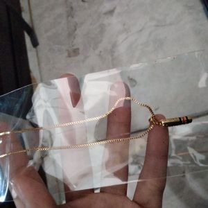 kalung titanium 