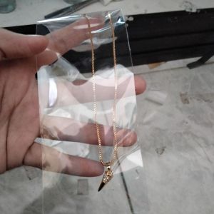 kalung titanium 