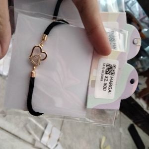 gelang serut