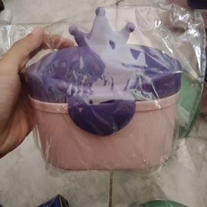 Tempat Susu kecil