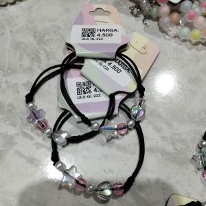 gelang mote 