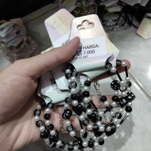 gelang mote 