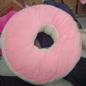 Bantal Donat