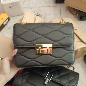 Zeava Tas Selempang Rantai 