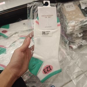 Kaos Kaki Beihaomp