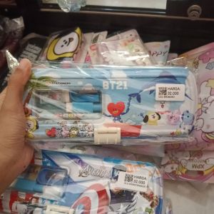 Tempat Pensil BT21