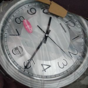 wall clock diamond