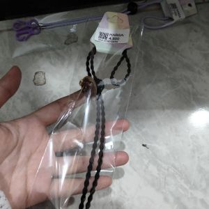 strap Masker karakter 