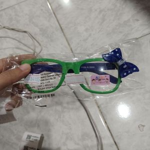 Kacamata Anak Pita