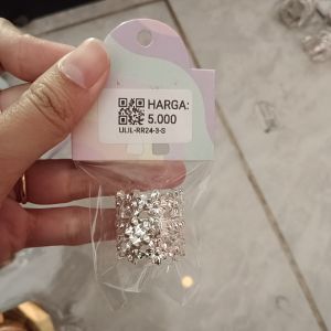 Bross Melati Putih