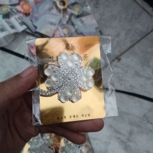 Bross Bunga