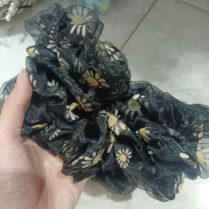 Scrunchie 