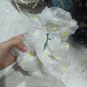 Scrunchie 