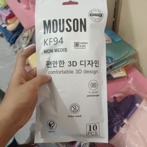 Mouson KF94 Putih