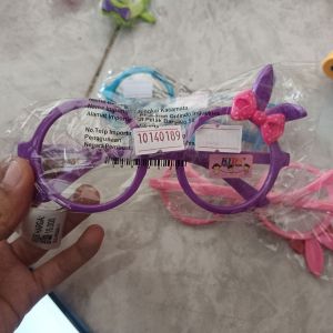 Kacamata Anak