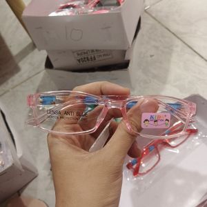 Kacamata Anak