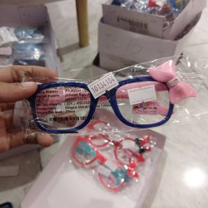 Kacamata Anak
