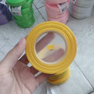 Pita Satin 1/2cm /Kuning