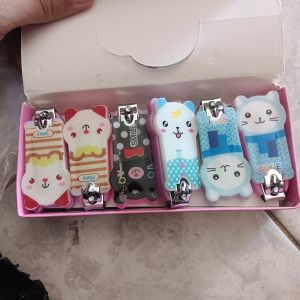 Gunting Kuku Animasi