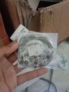 Gelang tali abu manik