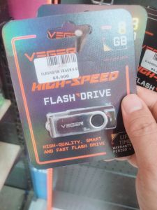 FLASHDISK VEGER 8 GB