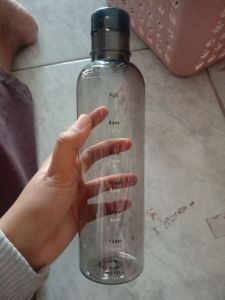 Botol minum estetik clear hitam