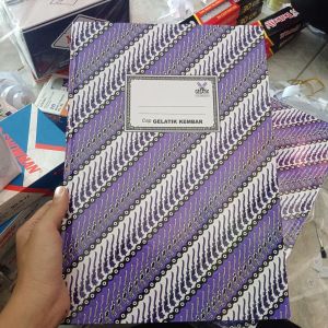 Buku Batik Gelatik Besar Isi 100