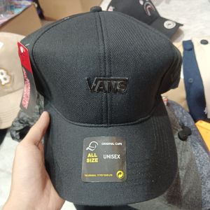 Topi Baseball Vans