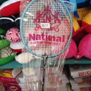 Raket Bulu Tangkis National