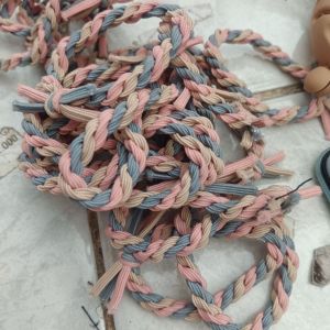 Ikat Rambut Isi 2