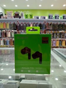 TWS/Robot Airbuds T70 Black New