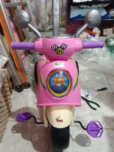 Sepeda Dorong Roda Tiga 