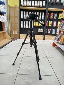 TRIPOD/NP-610