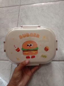 Lunch Box Burger & Chips