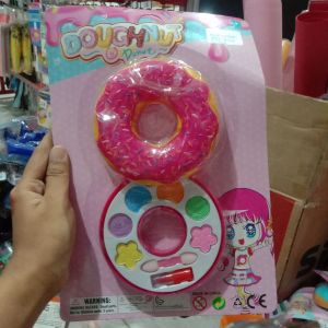 Make Up Doughnut